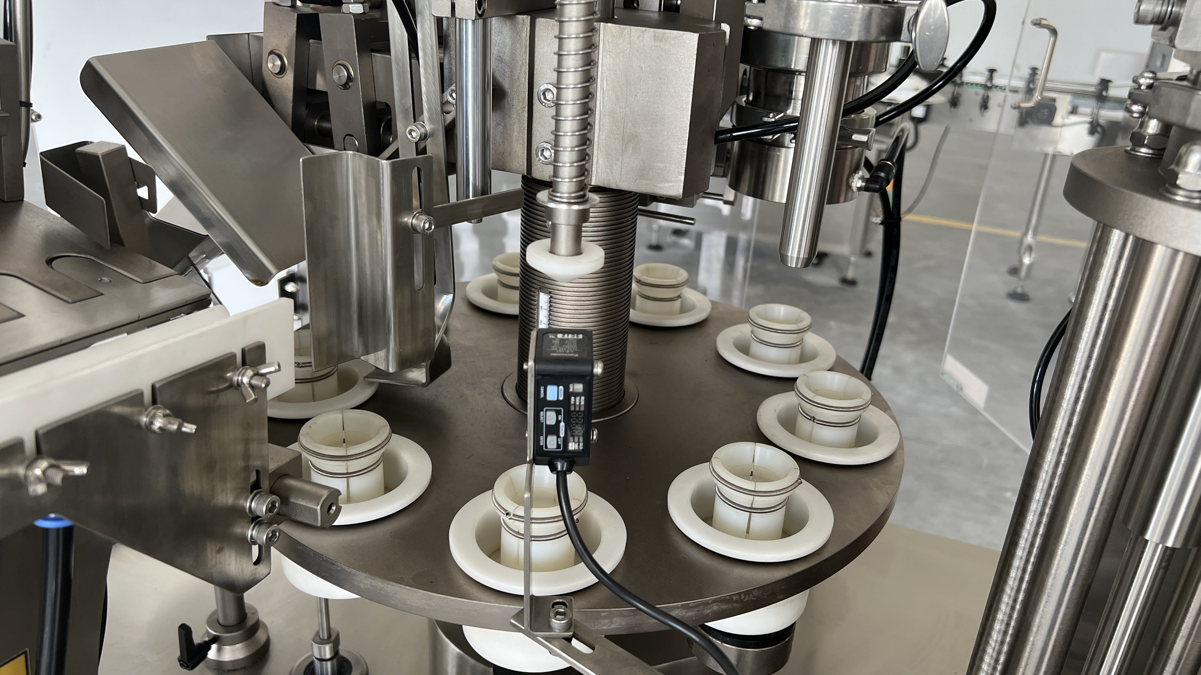 TF-80 Tube Filling Machine